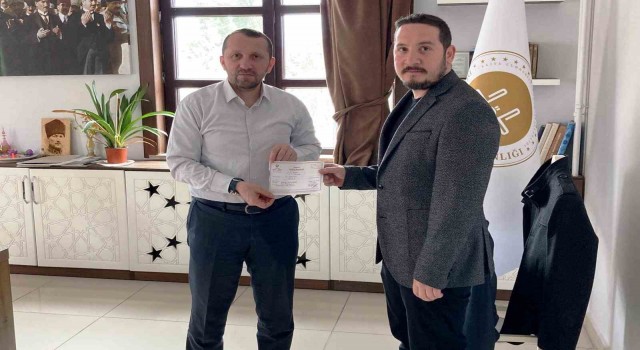 Depremzedelere 7 bin TL bağışladı