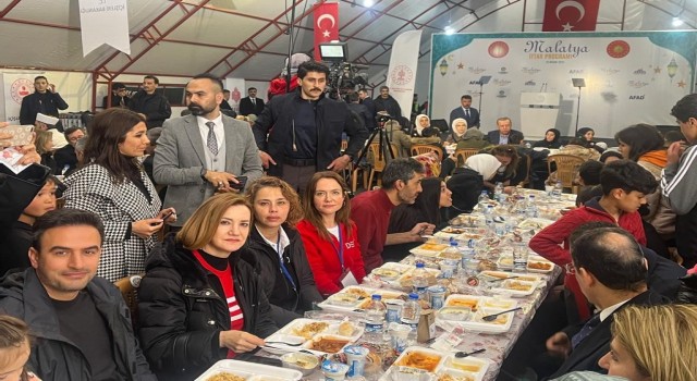DEÜden Malatyaya yardım köprüsü