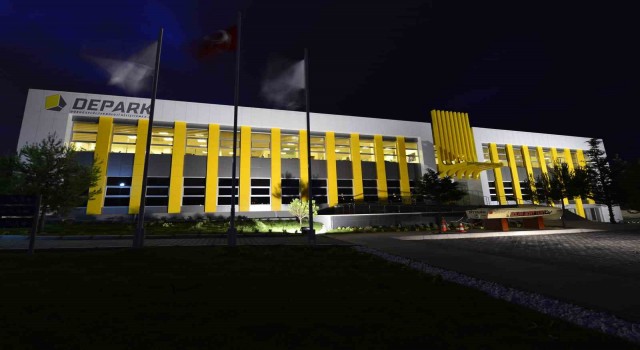 DEÜnün teknoloji üssü DEPARK Teknofeste hazır