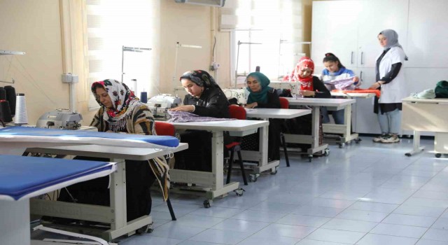 Diyarbakırda ‘Dom kadınlar için hazırlanan proje hayata geçirildi