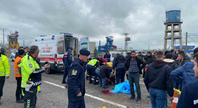 Diyarbakırda ticari araç Karayolları çalışanlarına çarptı: 3 ölü, 1 yaralı