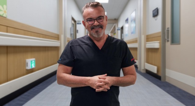 Dr. Koray Erdoğan: Saç ekiminin mevsimi olmaz