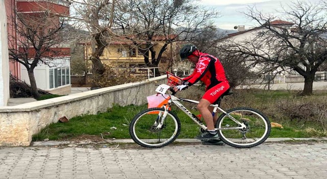 Dünya sıralaması için Kapadokyada pedal çevirdiler