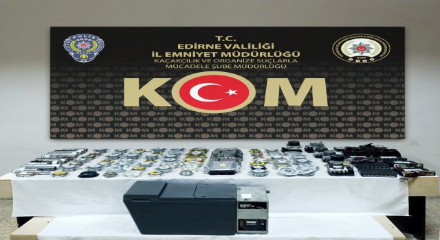 Edirnede gümrük kaçağı ürünler ele geçirildi