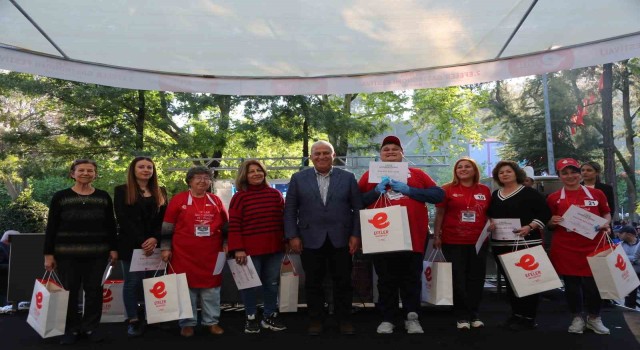 Efelerde Münür Alikoç Gastronomi Festivali tamamlandı