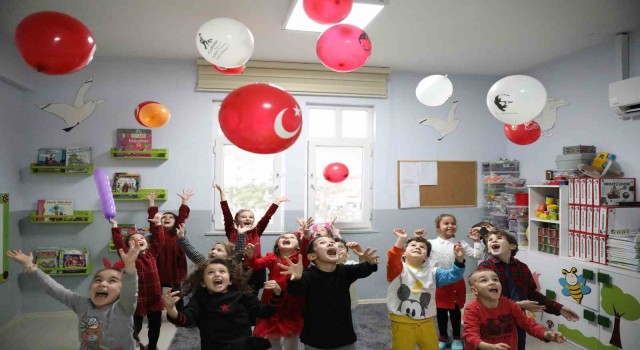 Efelerin minik yüreklerinden depremzede anneler için büyük kampanya