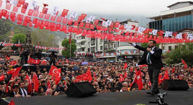 Ekrem İmamoğlu: Biz özgürlüğünden taviz vermez bir milletiz”