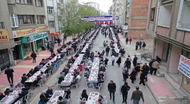 Elazığda 5 bin vatandaşın katılımıyla iftar programı düzenlendi