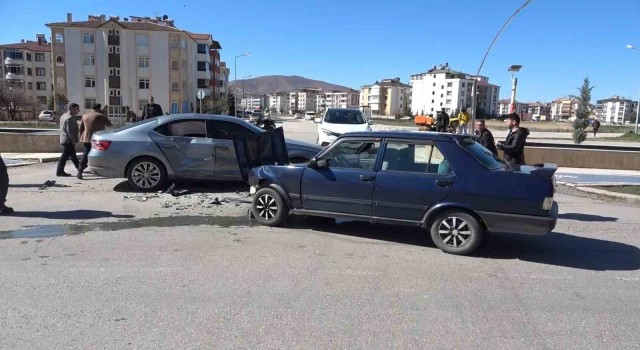 Elazığda trafik kazası: 1 yaralı