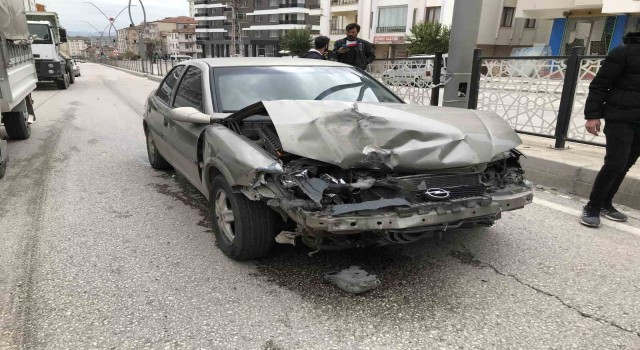 Elazığda trafik kazası: 1 yaralı