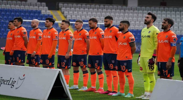 Emre Belözoğlundan kadroda 3 değişiklik