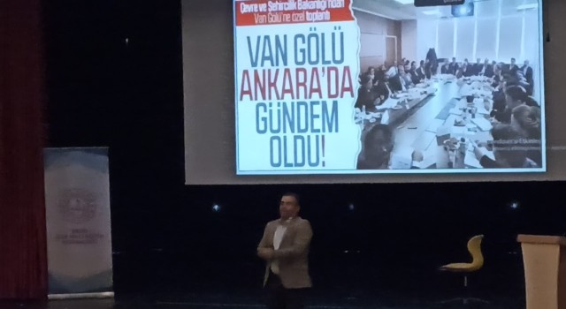 Ercişte ‘Çevre Enerji ve İklim Değişikliği Konferansı düzenlendi
