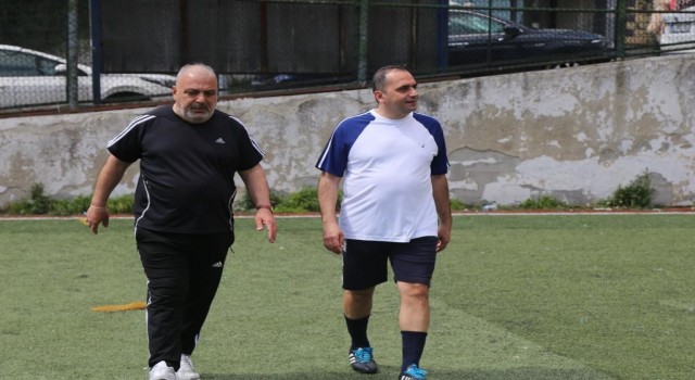 Ermeni asıllı eski futbolcu Mina Asadan milletvekili adayı Sevan Sıvacıoğluna tam destek