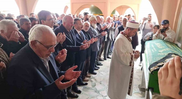 Ertürkün annesi son yolculuğuna uğurlandı