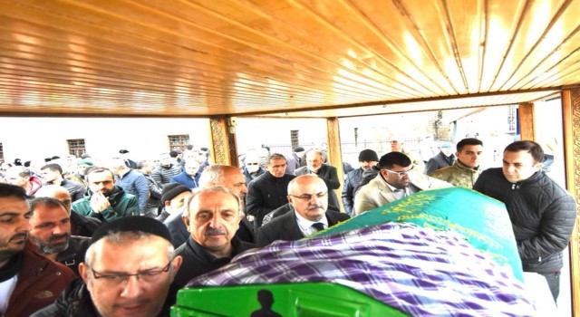 ERVAK Başkanı Erdal Güzelin kayınvalidesi toprağa verildi