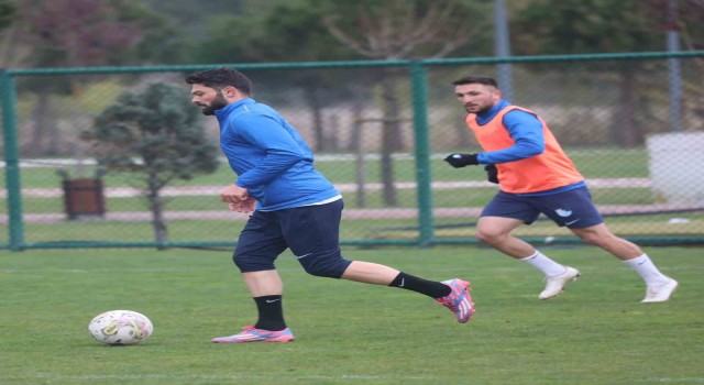 Erzurumspor İstanbulda kamp kurdu
