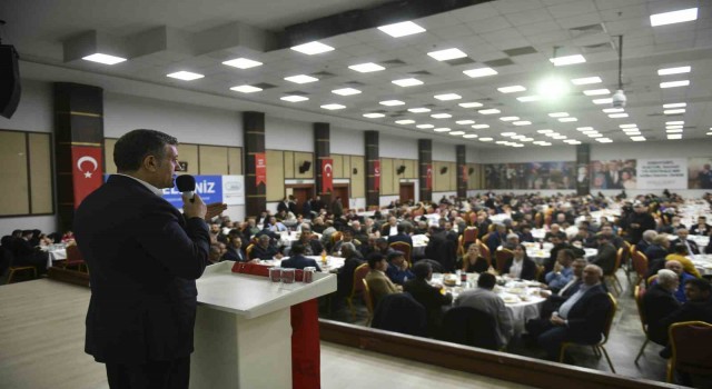 Esenyurt Belediye Başkanı Bozkurt, Saadet Partisi iftarına katıldı
