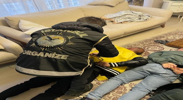 Esenyurtta konut projesini işgal eden silahlı çeteye 6 ilde operasyon: 29 gözaltı