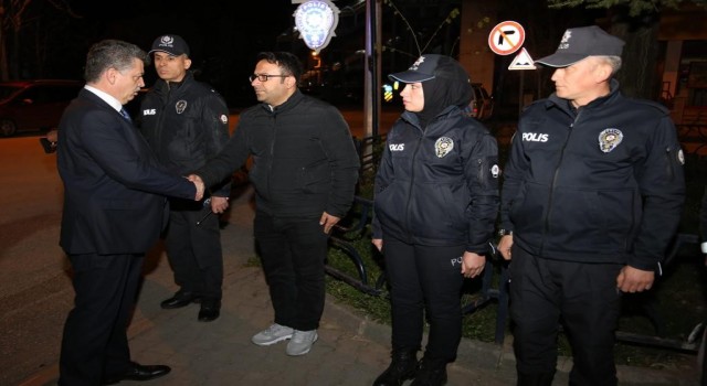 Eskişehir İl Emniyet Müdürü Yaman Ağırlardan emniyet mensuplarına bayram kutlaması