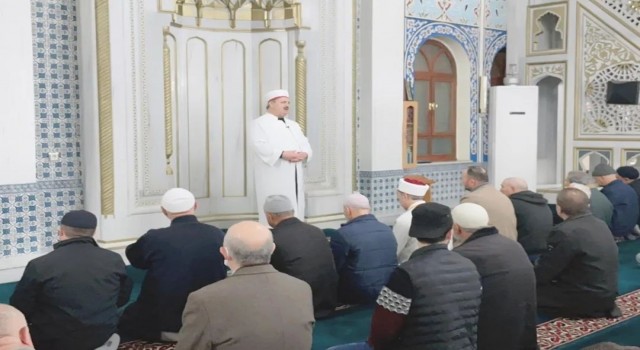 Eşmede Enderun usulü teravih namazı kılındı