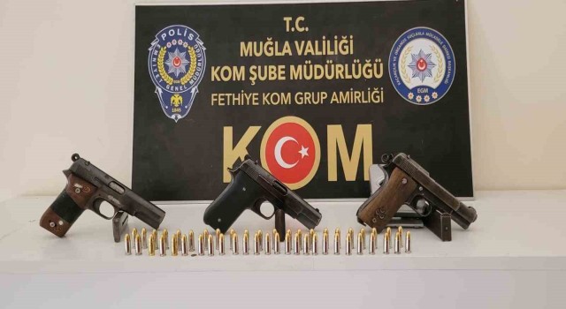 Fethiyede ruhsatsız silah operasyonu