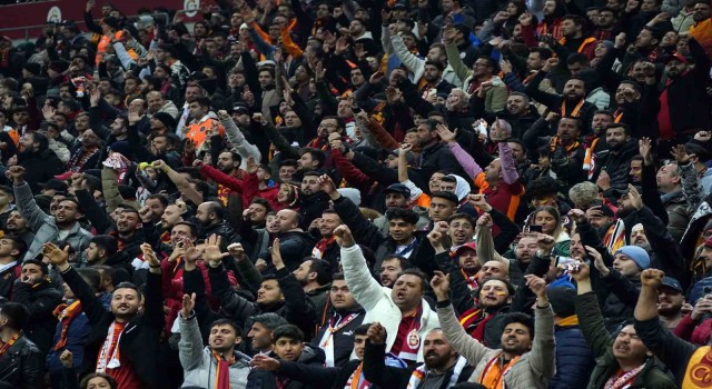 Galatasaray - Medipol Başakşehir maçını 31 bin 629 taraftar izledi