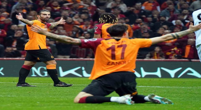 Galatasaray ligde evindeki yenilmezliğini 14 maça çıkardı
