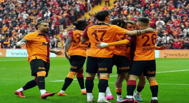Galatasarayda derbide hedef 3 puan