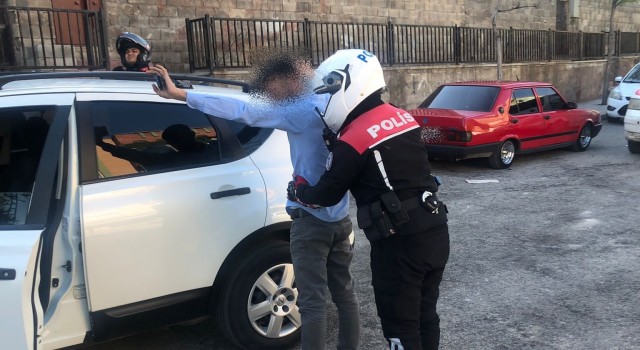 Gaziantepte şüpheli şahıslara denetim: 14 gözaltı