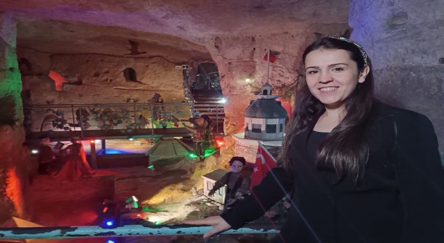 Gaziantepteki 300 yıllık oyuncak tavşan ilgi görüyor