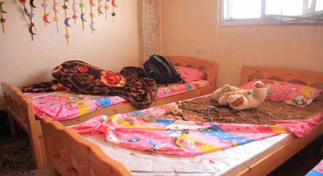 Gazzede çocuk hastanesinde hasar meydana geldi