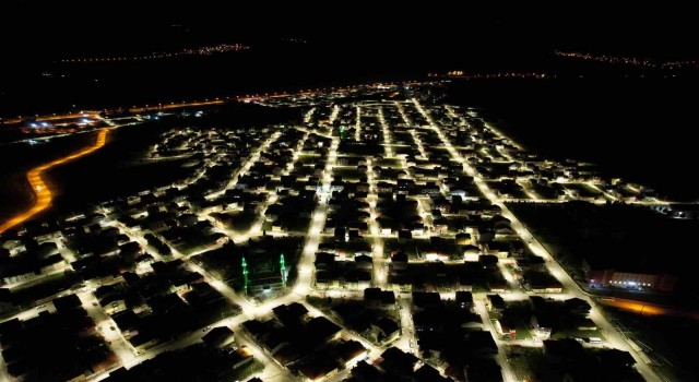 Gedizde enerji nakil hatları yer altına alınıyor