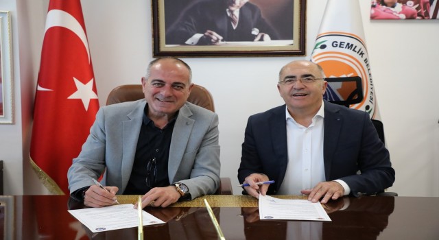 Gemlik Pülümürle kardeş şehir oldu