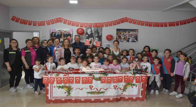Germencikte 23 Nisan çocuk şenliği heyecanı