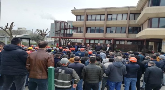 Gübretaşta işçiler ayaklandı, sloganlarla yönetim binasına yürüdü