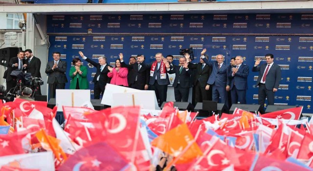 Güngör, Cumhurbaşkanı Erdoğanı bağrına basan Denizlilere teşekkür etti