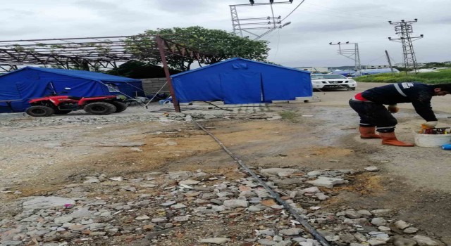 Hatayda içme suyu şebeke tamiri devam ediyor