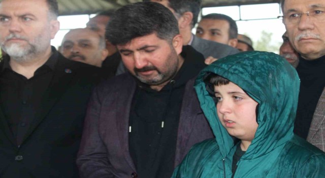 Heyelan faciasında hayatını kaybeden Rahime öğretmen toprağa verildi