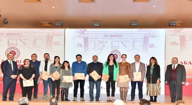 Hitit Üniversitesinde Akademik Başarı Ödülleri sahiplerine verildi