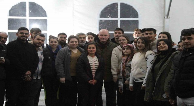 İçişleri Bakanı Soylu: Hatayda enkaz kaldırma yüzde 36 seviyelerinde
