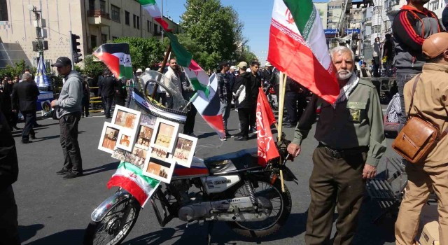 İran'da binlerce kişi “Kudüs Günü” yürüyüşlerine katıldı