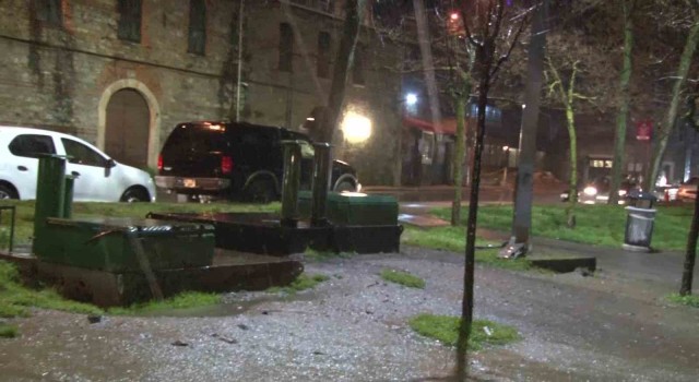 İstanbul Anadolu Yakasında sağanak yağış etkili oluyor