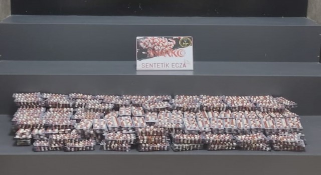 İzmirde 57 uyuşturucu operasyonunda 57 tutuklama