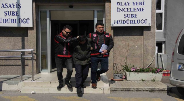 İzmirde işlenen kadın cinayetinin zanlısı adliyede