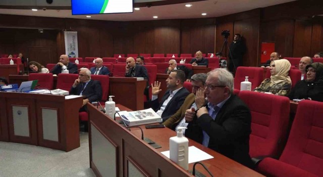 İzmit Belediye Meclisine Kocaelispor tartışması damga vurdu
