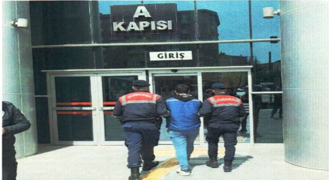 Jandarmanın titiz çalışması sonucu 20 bin TLlik hırsızlığın şüphelileri yakayı ele verdi