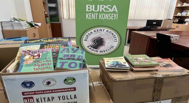 Kadın Meclisinden deprem bölgesindeki çocuklara kitap yardımı
