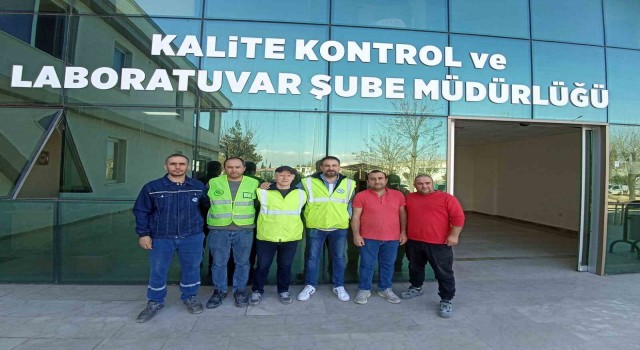 KAEÜ bilirkişi ekibi, deprem bölgesinde yıkılan binaları raporluyor