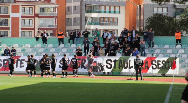 Kaf-Kaf, play-off hattının dışında