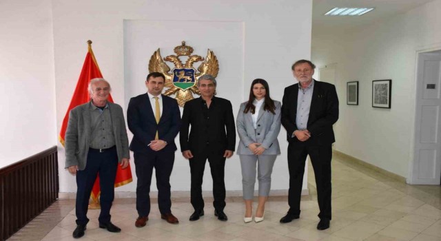 Karadağda ziyaretlerde bulundu